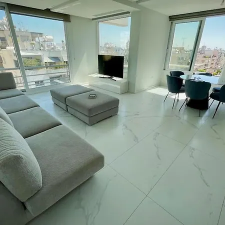 Platform 357 Armenias Luxury In Nicosia